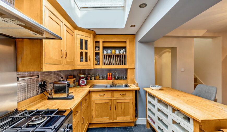 South Park, Abbey Foregate - Kitchen