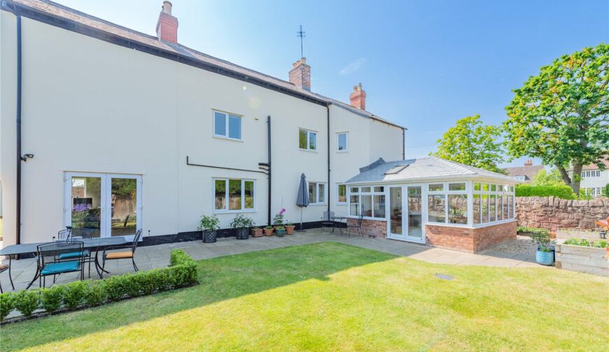 59 Porthill Road - 3