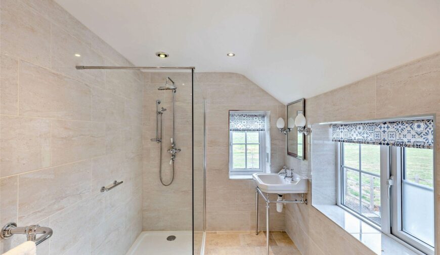 Oxley Cottage, Nobold Lane - Ensuite