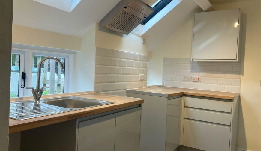 9 Bedstone - Picture No. 02