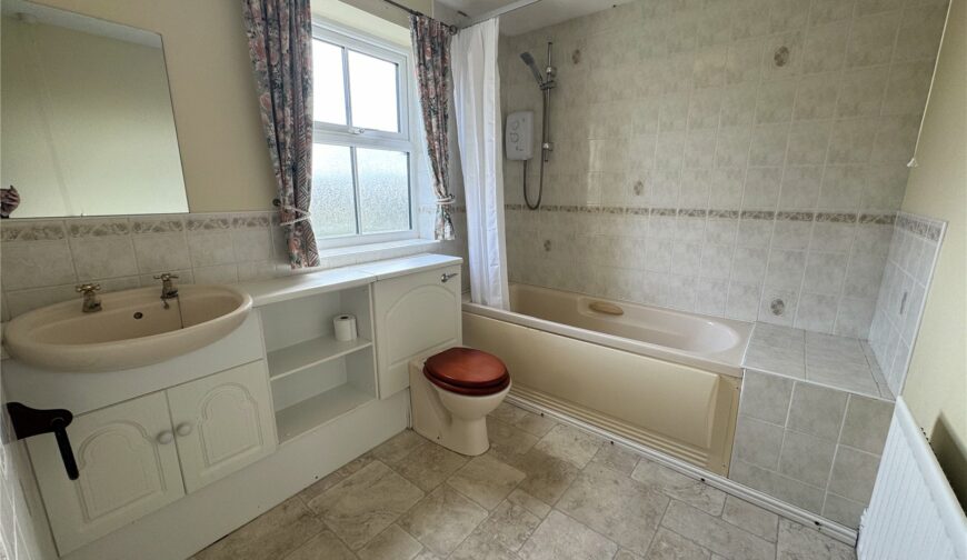 The Hollies, Meadow View - Picture No. 11