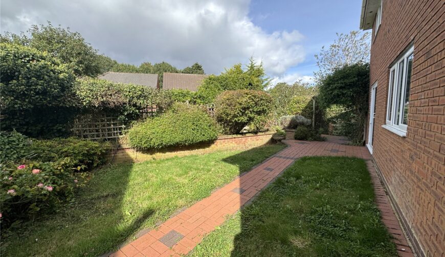 The Hollies, Meadow View - Picture No. 76