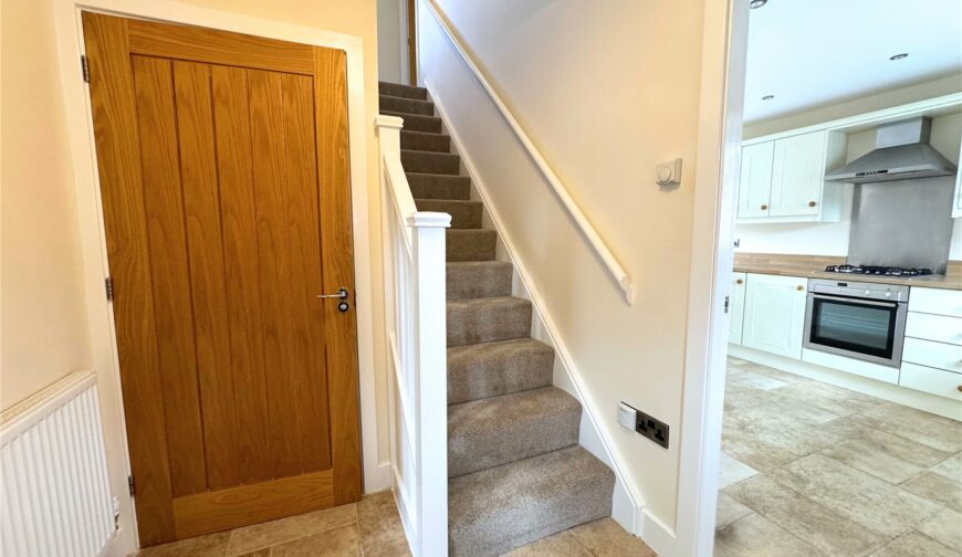 10 Melrose Crescent - Picture No. 39