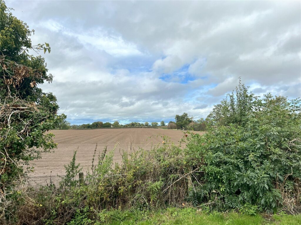 Harris Cottage, Weston Lullingfields - Picture No. 25