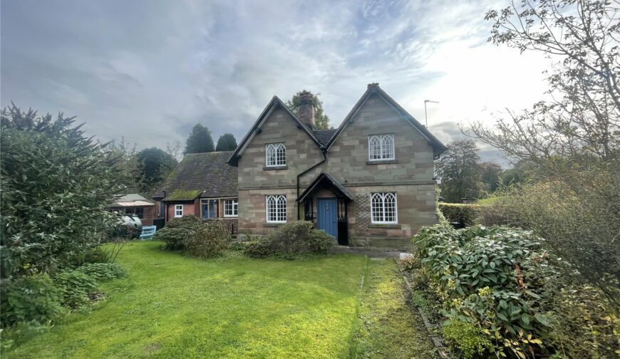 1 Village Lodges, Weston-Under-Lizard - Picture No. 26