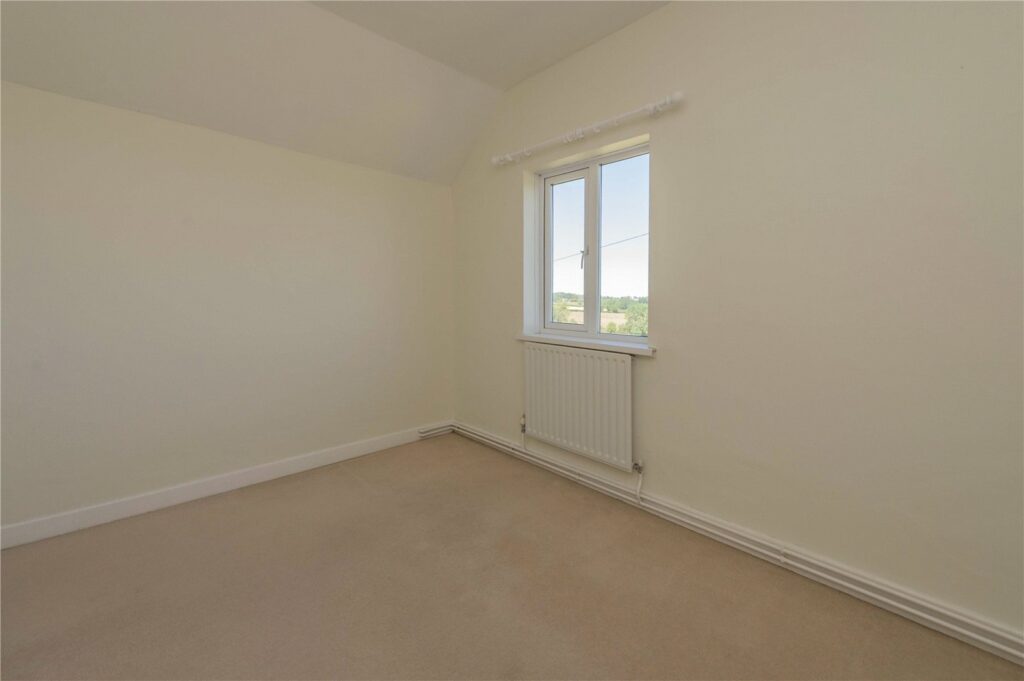 1 Parton Wood, Winnington - Picture No. 26