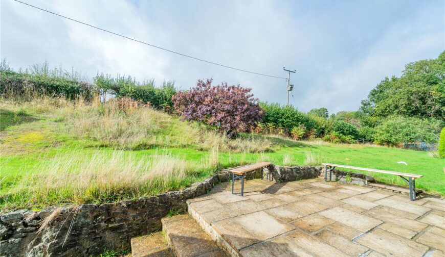 3 The Square - Picture No. 82