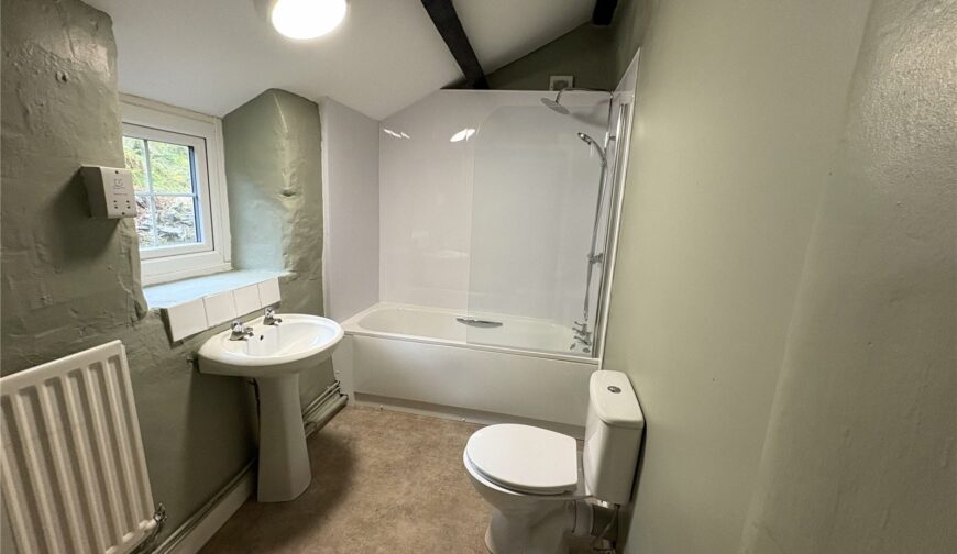 Tyn Y Ffridd, Llangwm - Picture No. 25