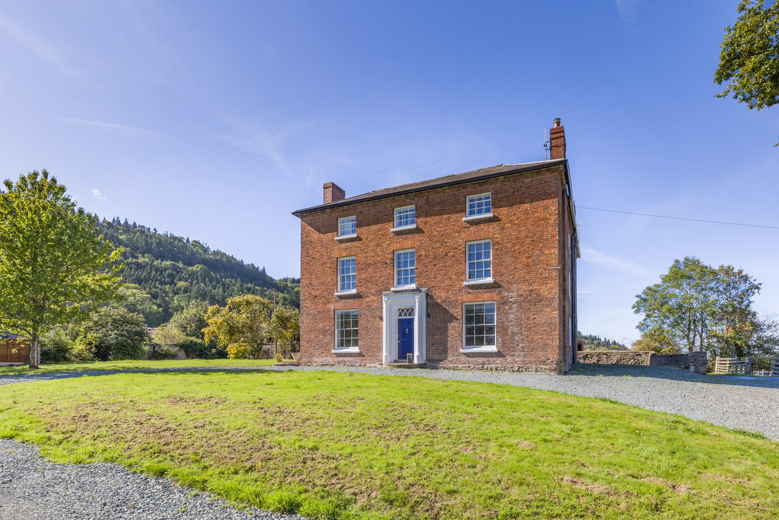 Brimford House: A Grand Period Home to Let on the Criggion Estate