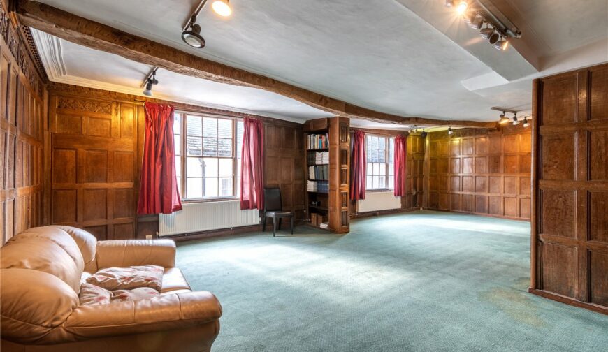 10 Church Street, Ludlow - Picture No. 03