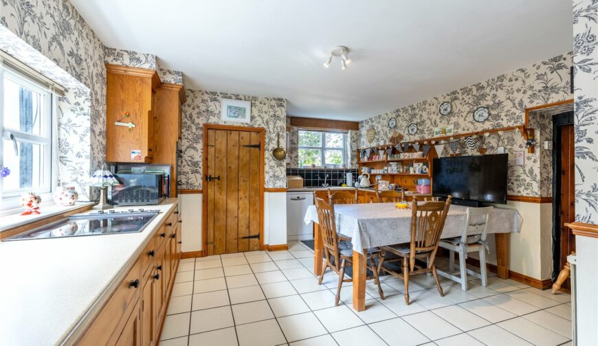 The Old Cider House, Ashford Carbonel - Picture No. 16