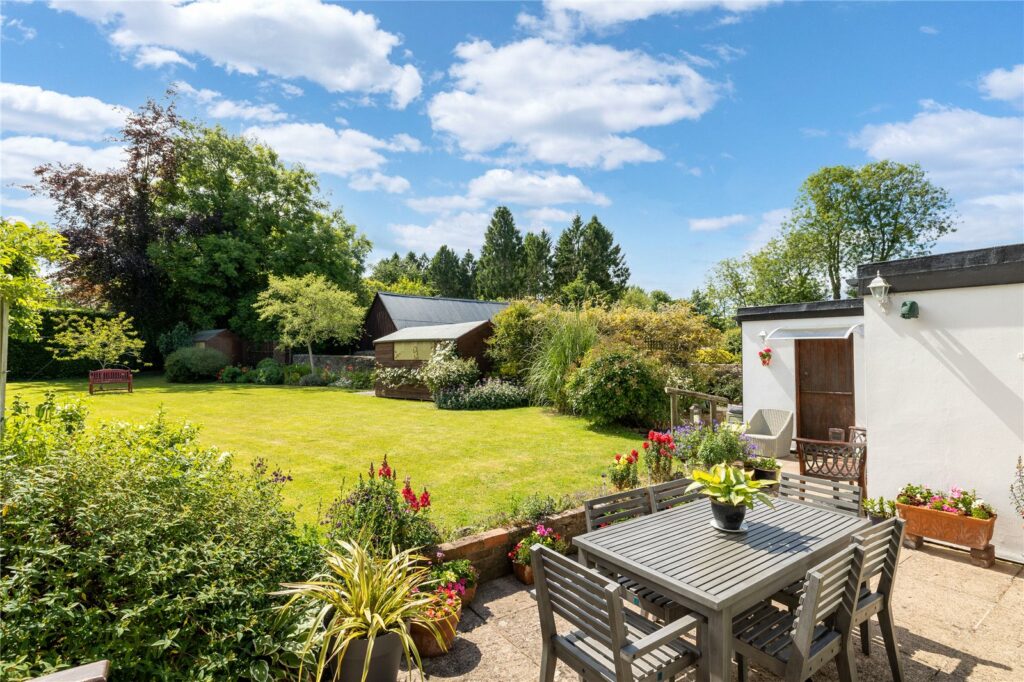 The Old Cider House, Ashford Carbonel - Picture No. 24