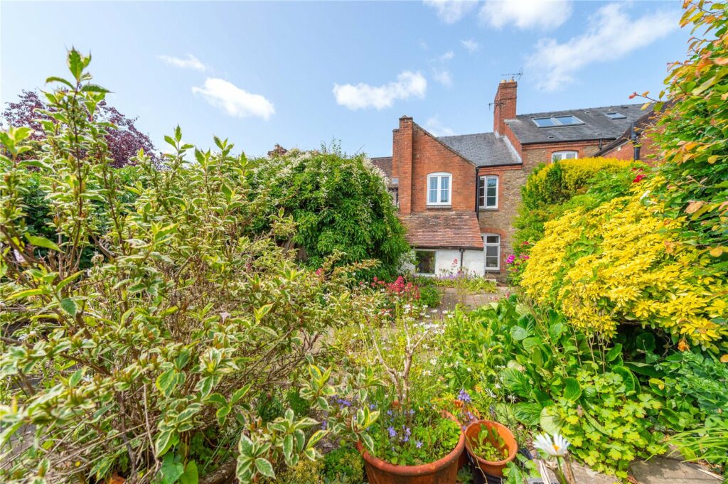 5 Lower Broad Street - Picture No. 16