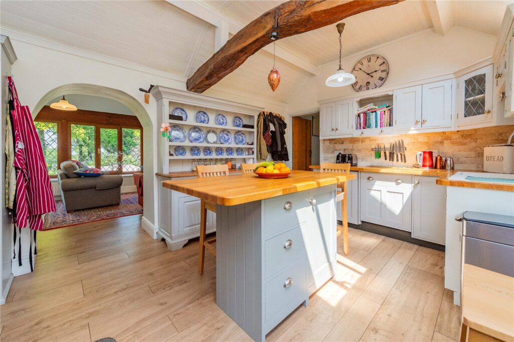 The Plough, Cockshutford - Picture No. 13