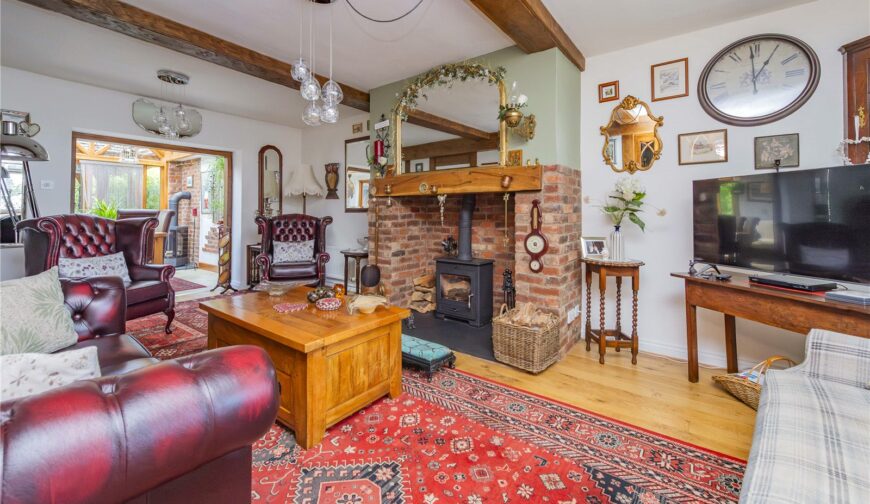 3 Arrow Barns, Eardisland - Picture No. 05