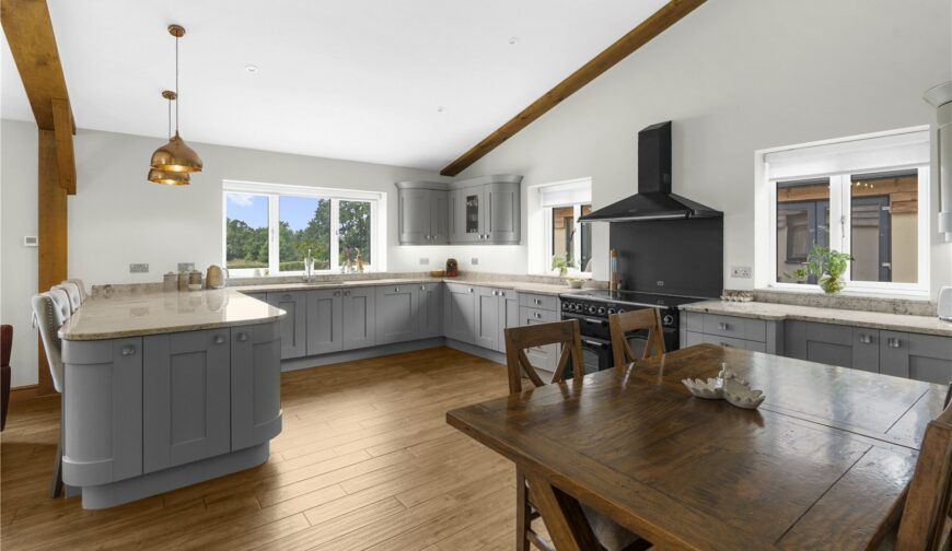 Mill Farm Barns, Bitterley - Picture No. 11