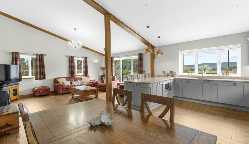 Mill Farm Barns, Bitterley - Picture No. 09