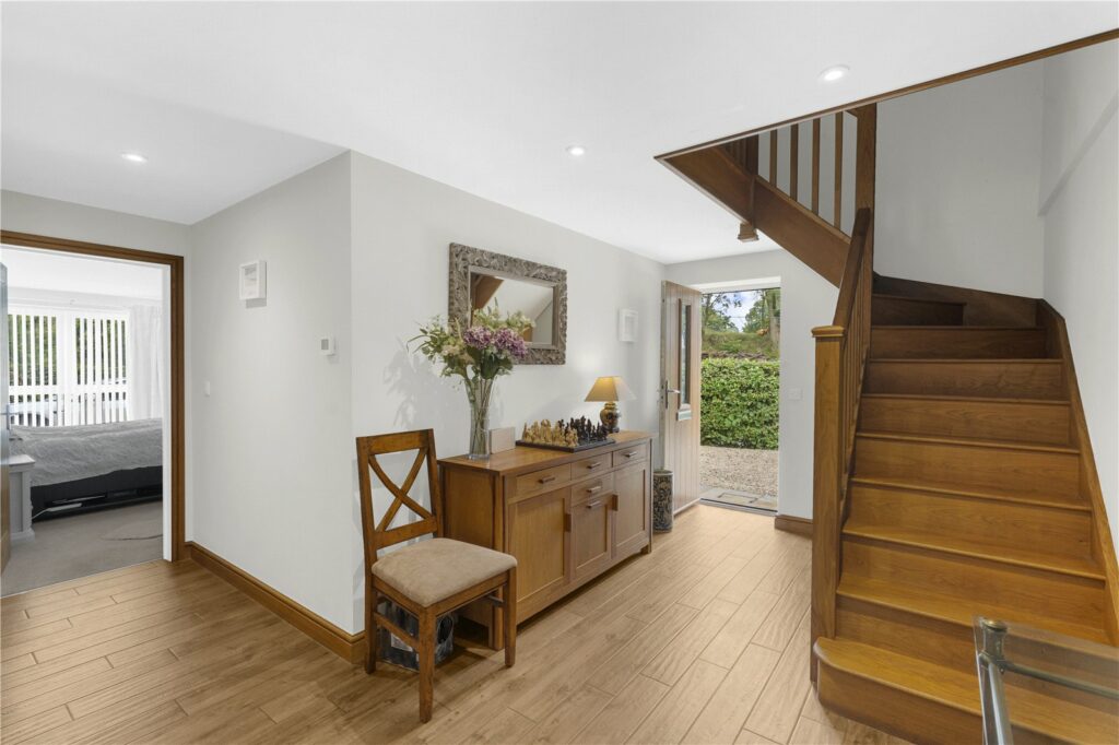 Mill Farm Barns, Bitterley - Picture No. 13