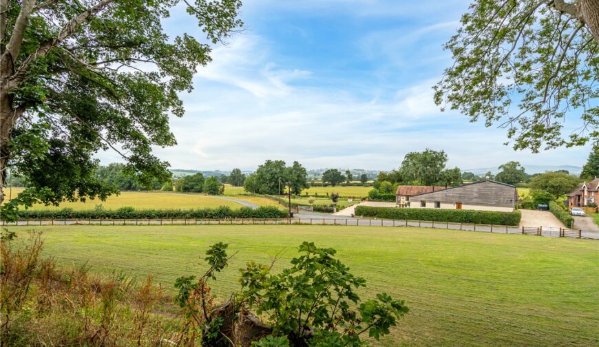 Mill Farm Barns, Bitterley - Picture No. 05