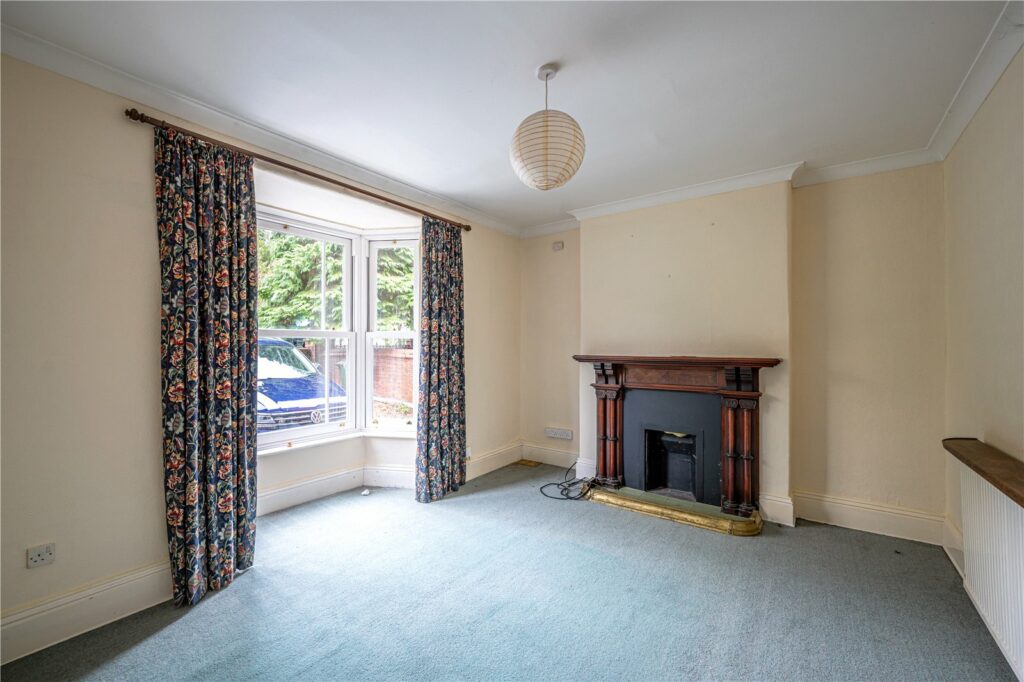 Dunning House, Gravel Hill - Picture No. 04