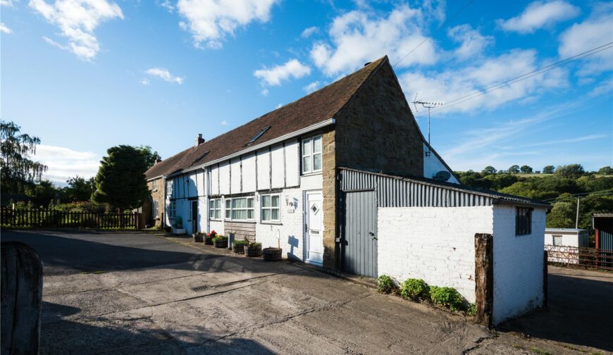 Woodgate Farm, Wall Bank - Picture No. 03