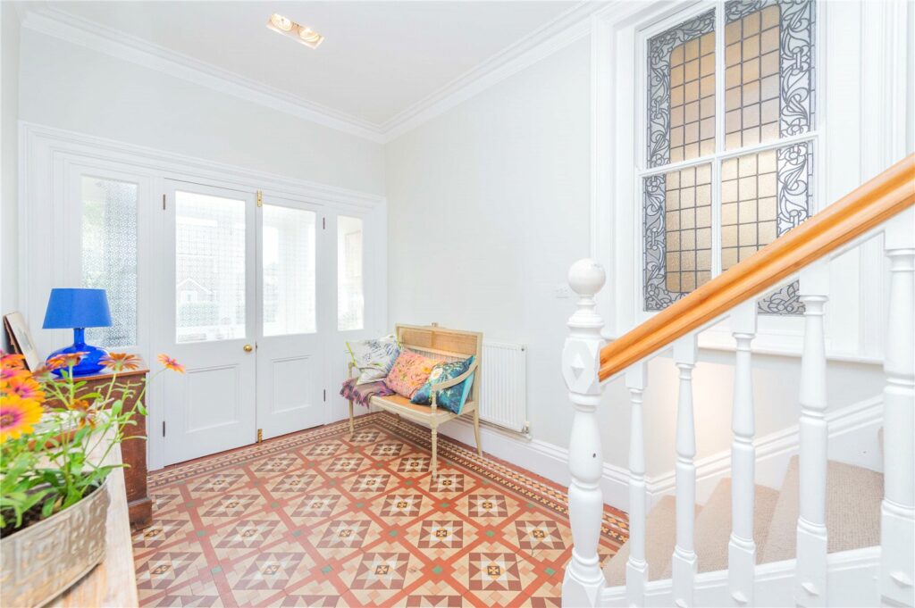 125 Belle Vue Road, Shrewsbury - Picture No. 4