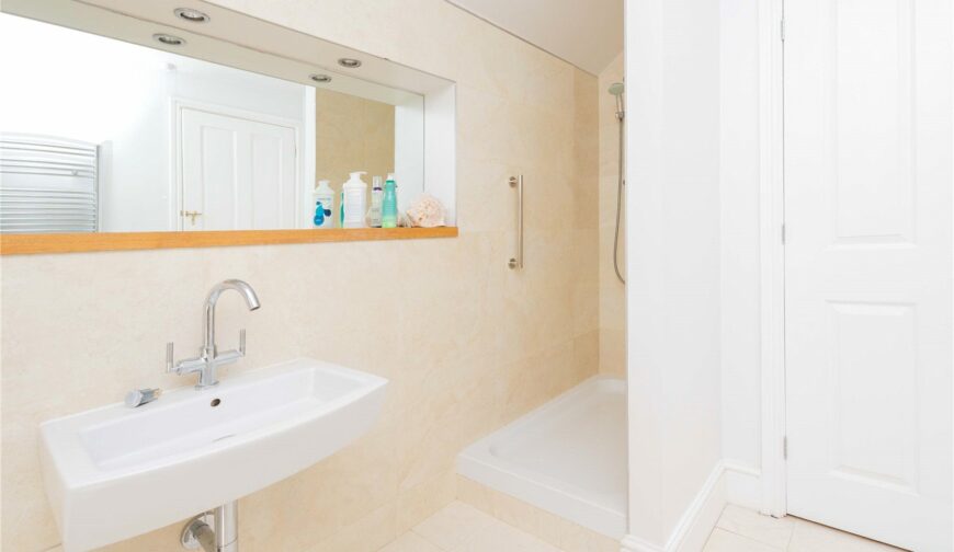 125 Belle Vue Road, Shrewsbury - Picture No. 12