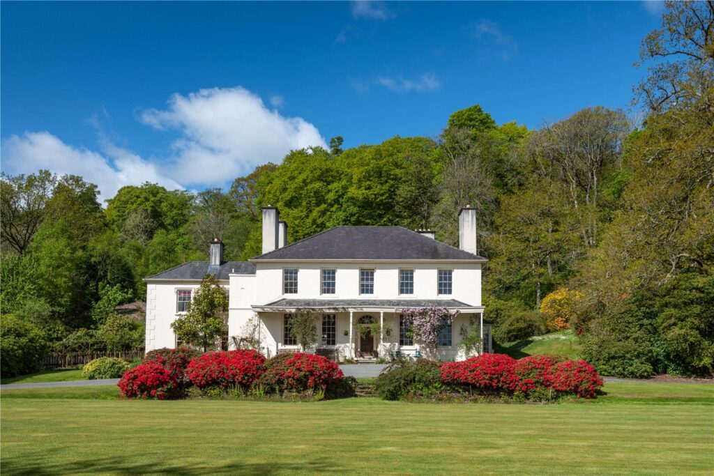 Fron Heulog, Llandderfel - Front Exterior