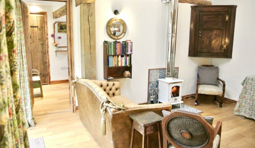 The Coach House, Betchcott - Interior