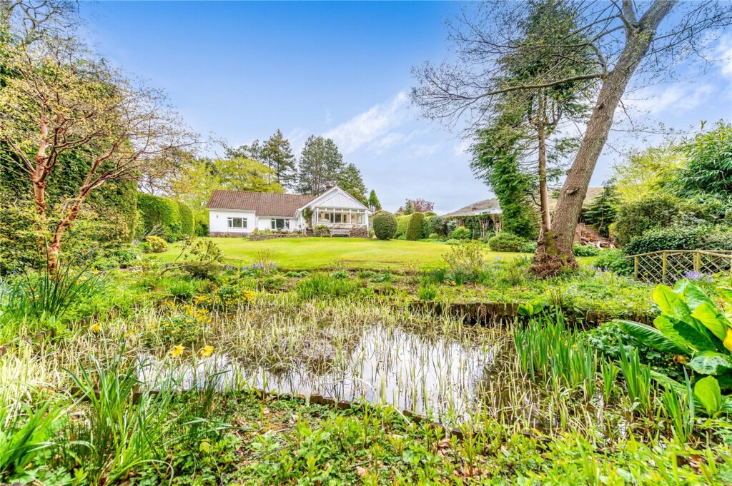 Kingswood, Helmeth Road - Main