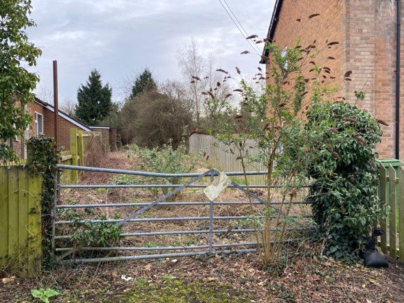 Cressage Village Site, Cressage - Picture No. 02