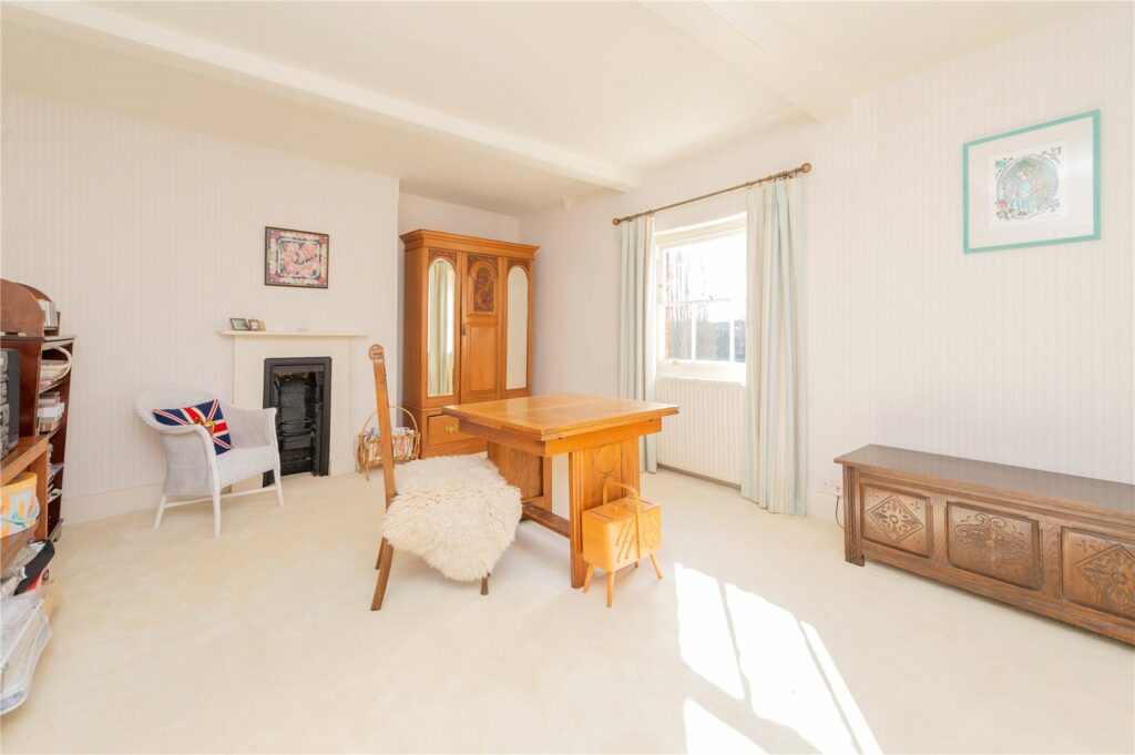 23 The Crescent, Town Walls - 19