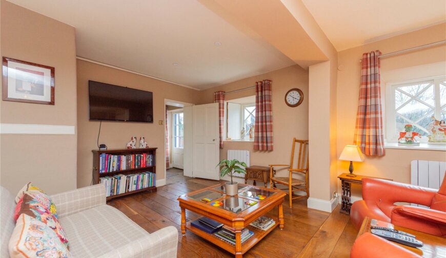 23 The Crescent, Town Walls - 9