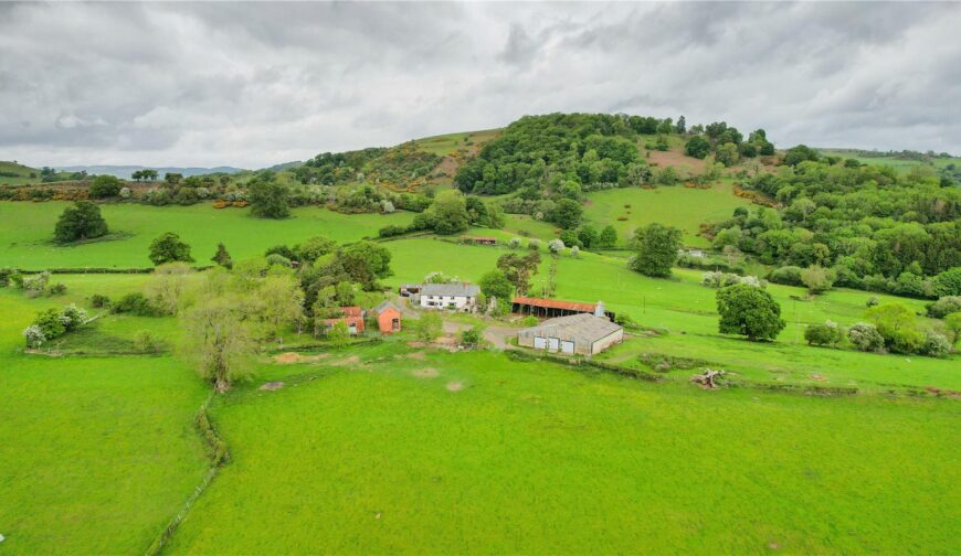 Pen Y Parc Mawr, Llanfechain - Front Aerial