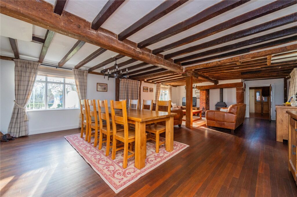 The Laurels, Church Road - 7