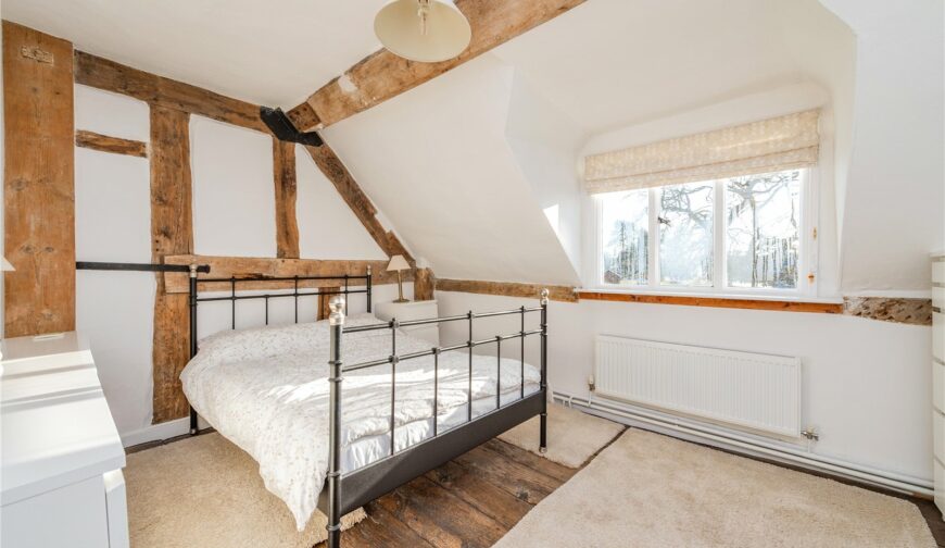 The Laurels, Church Road - 15