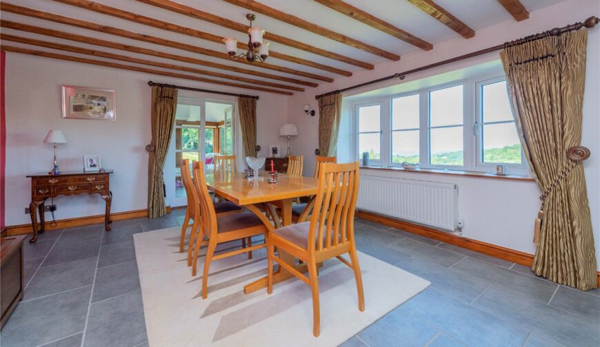 The Hollow, Hope Common - 16