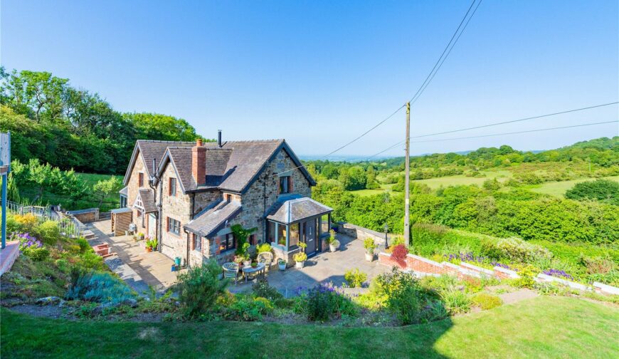 The Hollow, Hope Common - 28