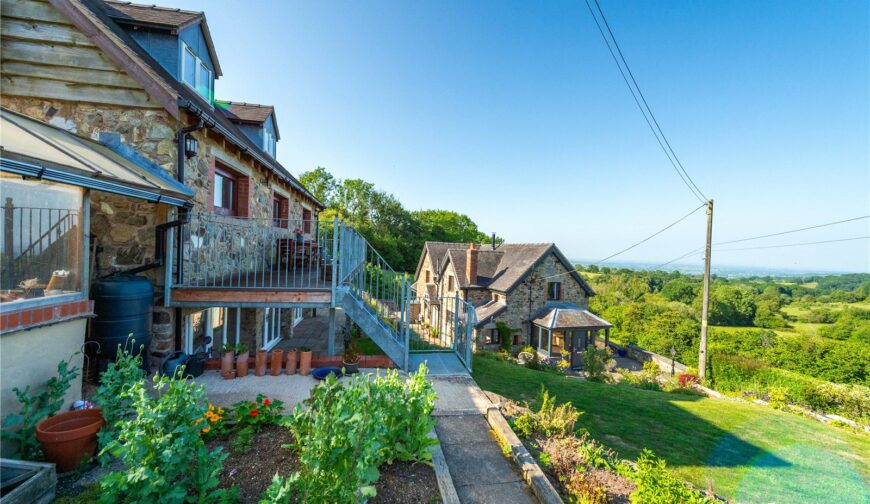 The Hollow, Hope Common - 2