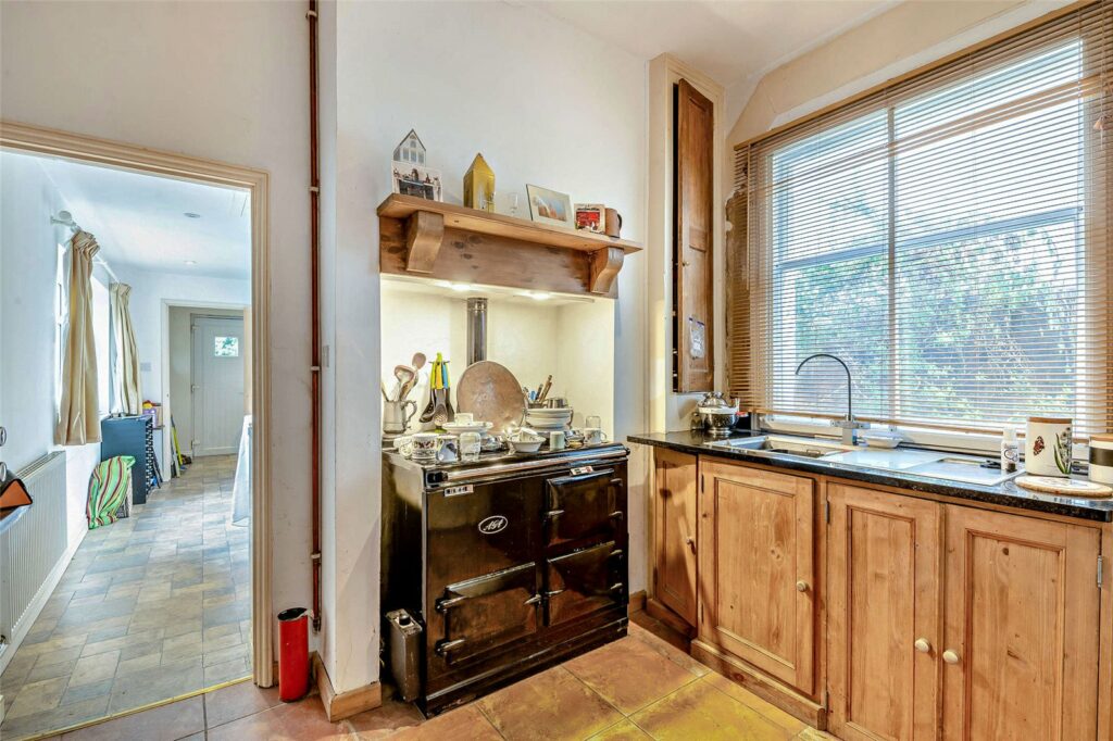 14 Porthill Gardens - Kitchen