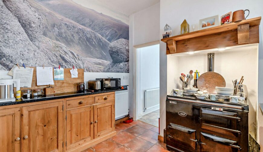 14 Porthill Gardens - Kitchen
