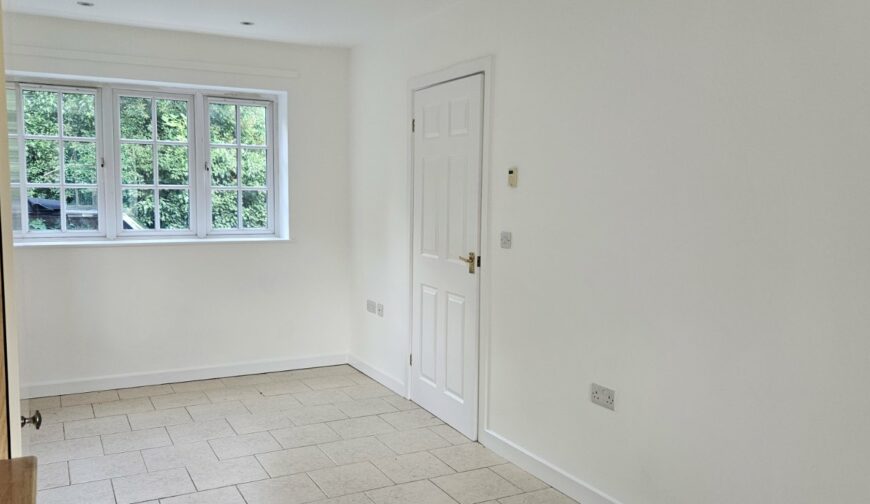 4 Oak Cottages - Picture No. 49