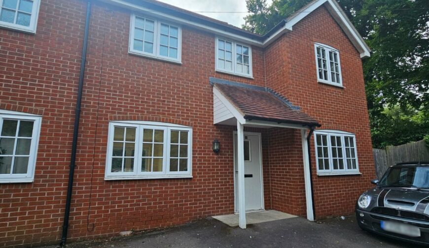 4 Oak Cottages - Picture No. 58