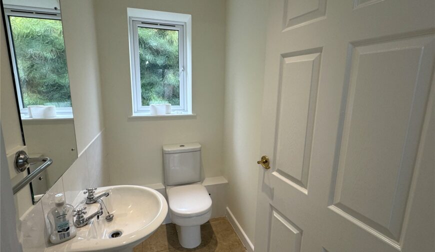 Lane End, Corner Lane - Picture No. 32