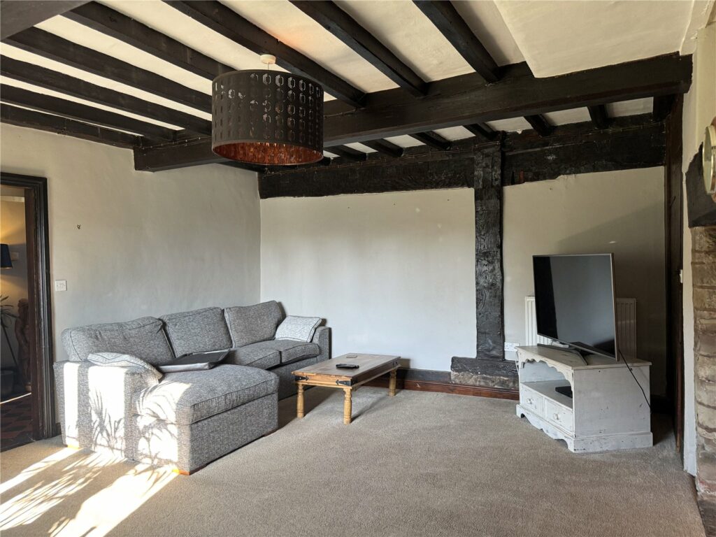 Lower House Farm, Sidbury - Picture No. 23