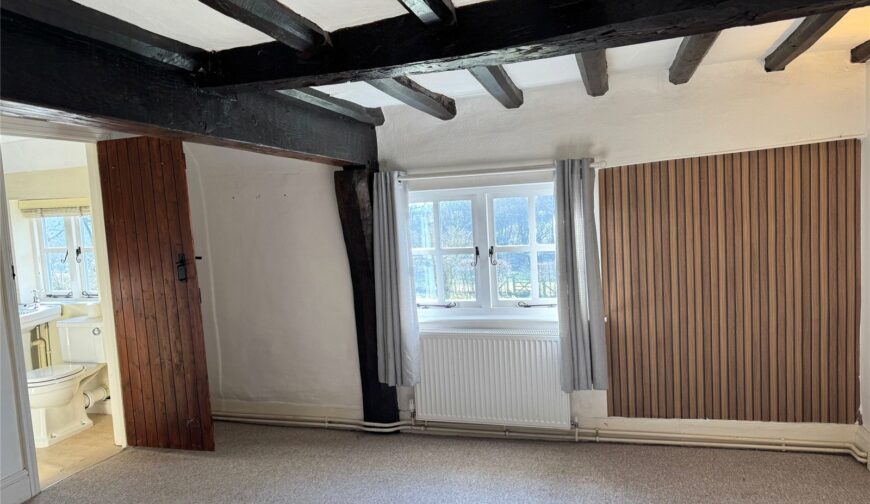 Lower House Farm, Sidbury - Picture No. 28