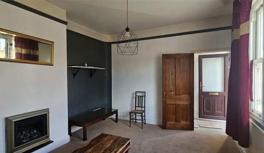 2 Dale Street - Picture No. 47