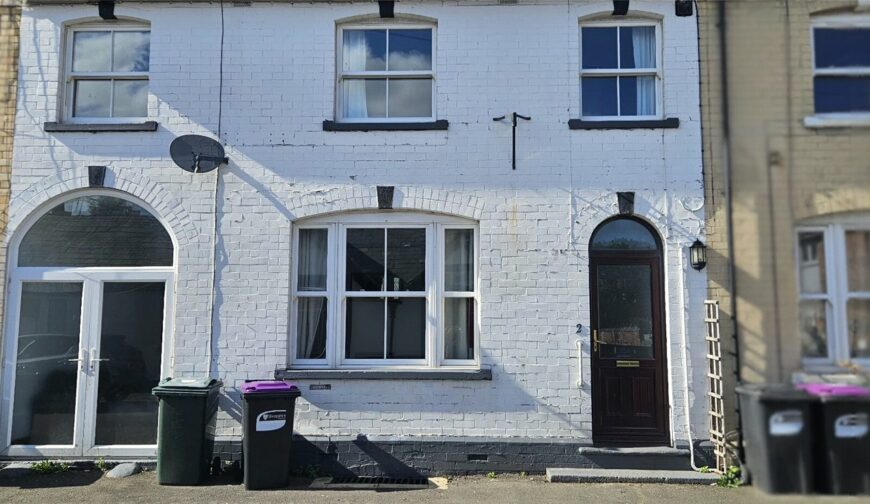 2 Dale Street - Picture No. 51