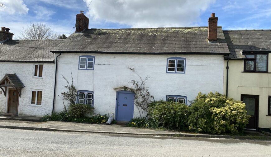 32 High Street - Picture No. 13