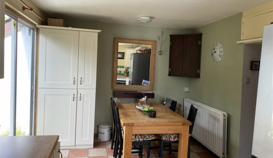 32 High Street - Picture No. 17